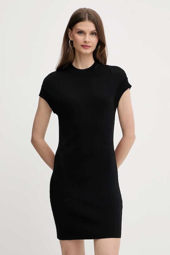 

Платье Armani Exchange, черный