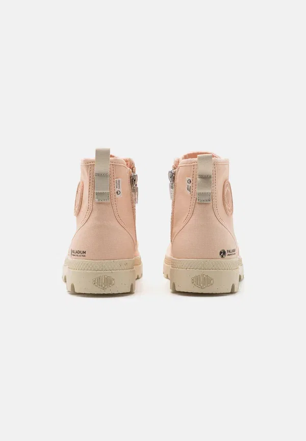 Кроссовки высокие Pampa hi high top trainers Palladium, цвет персиковой кожи — фото 3