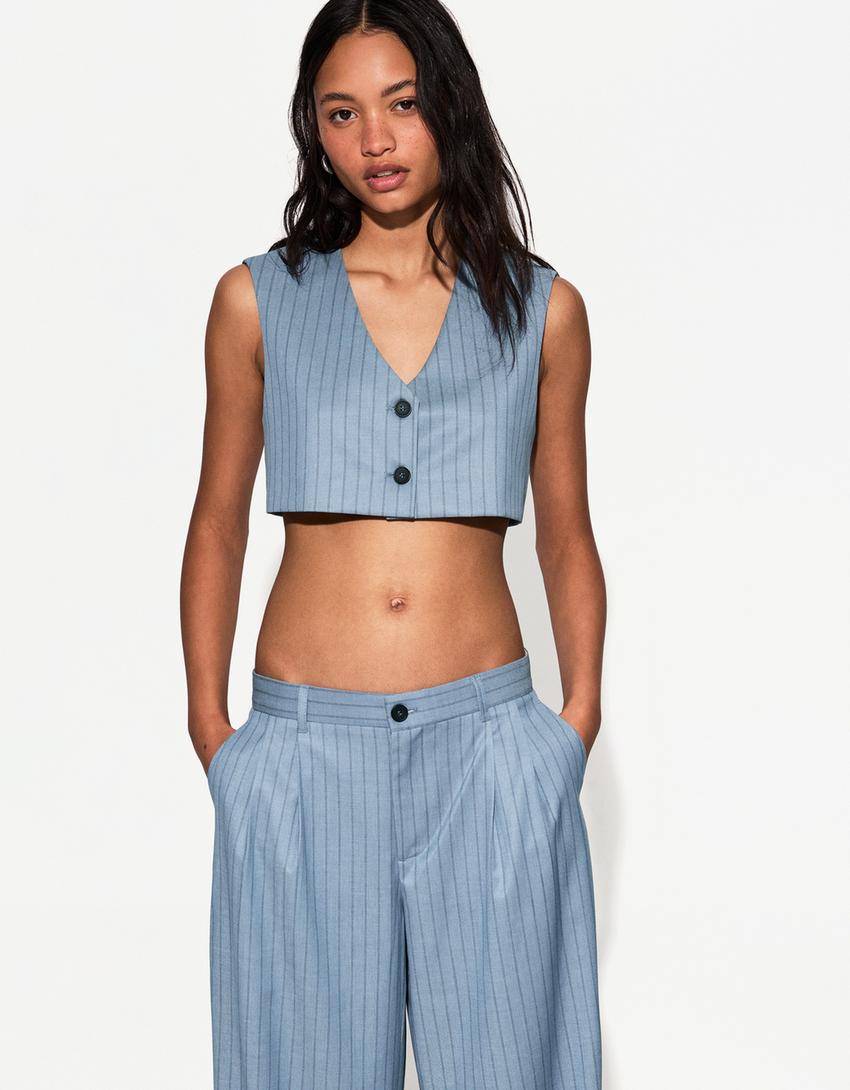 

Укороченный жилет Bershka, синий