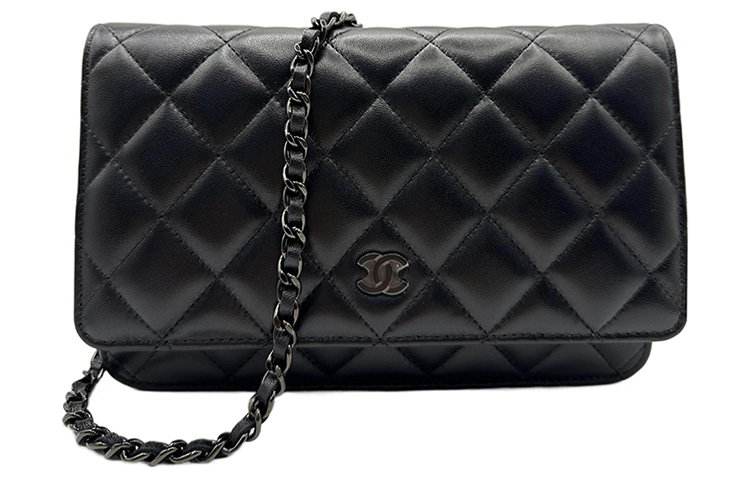 

CHANEL Осенний кошелек на цепочке из ягненка