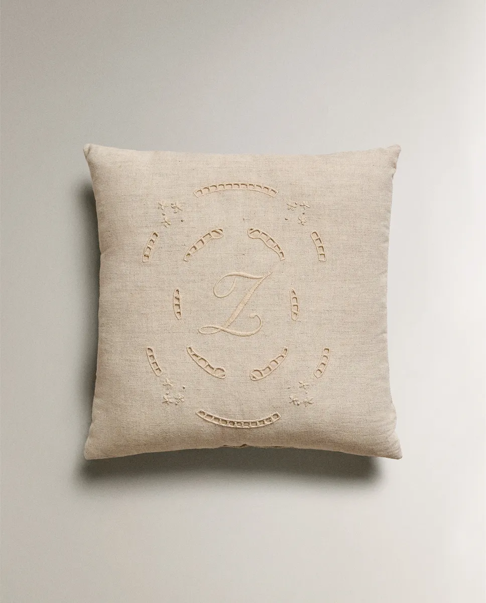 

Детская вышитая начальная подушечка Zara Home, Letter Z