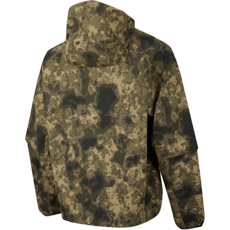 Nike Мужская оверсайз куртка Tech с камуфляжным принтом Dri FIT Woven Windrunner, Camouflage — фото 2