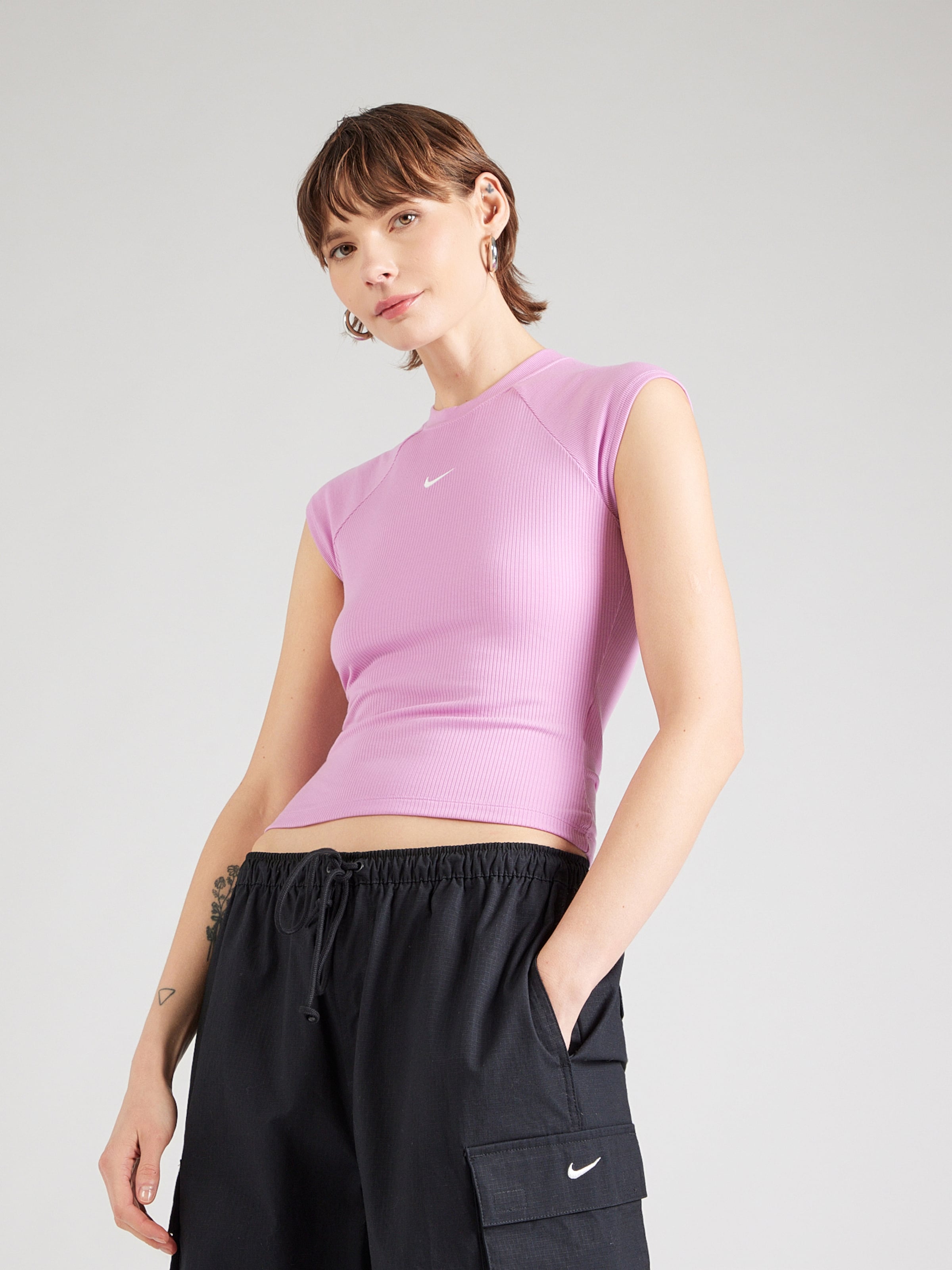 Nike Sportswear Футболка 'CHILL' в красном цвете — фото 3
