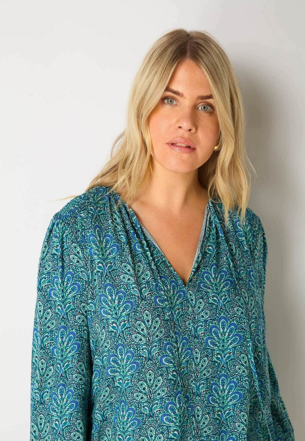 

Блуза PAISLEY SHIRRED DETAIL Live Unlimited London, синий