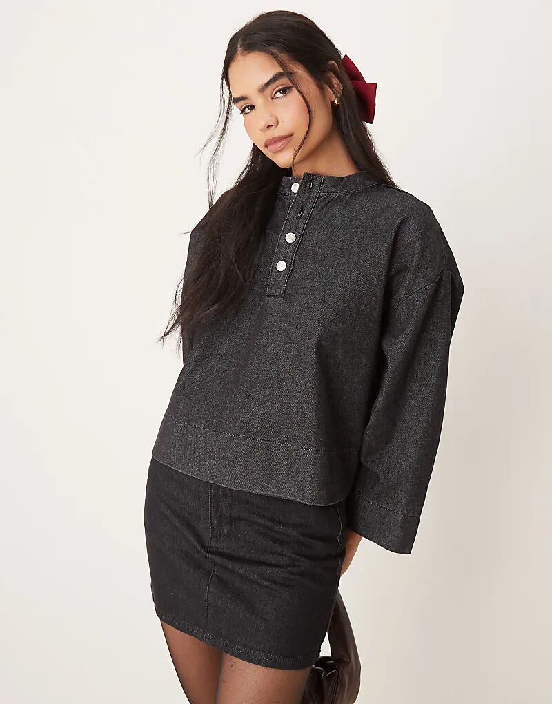 

Джинсовый топ хенли черного цвета с потертостями ASOS DESIGN