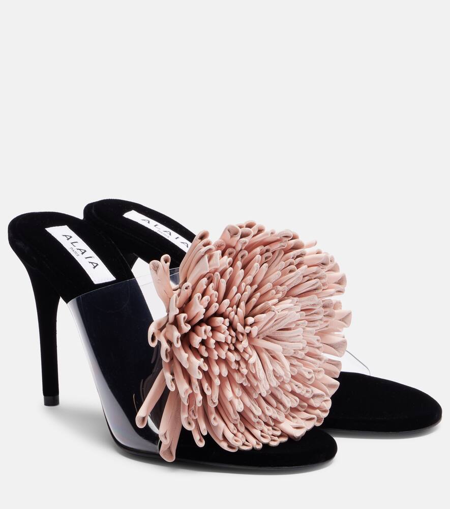Асимметричные мюли с цветочной аппликацией Alaïa, Rose Pale