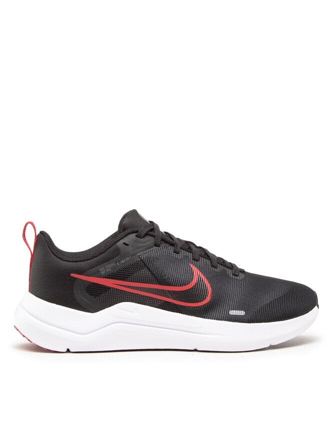 

Кроссовки Nike, черный