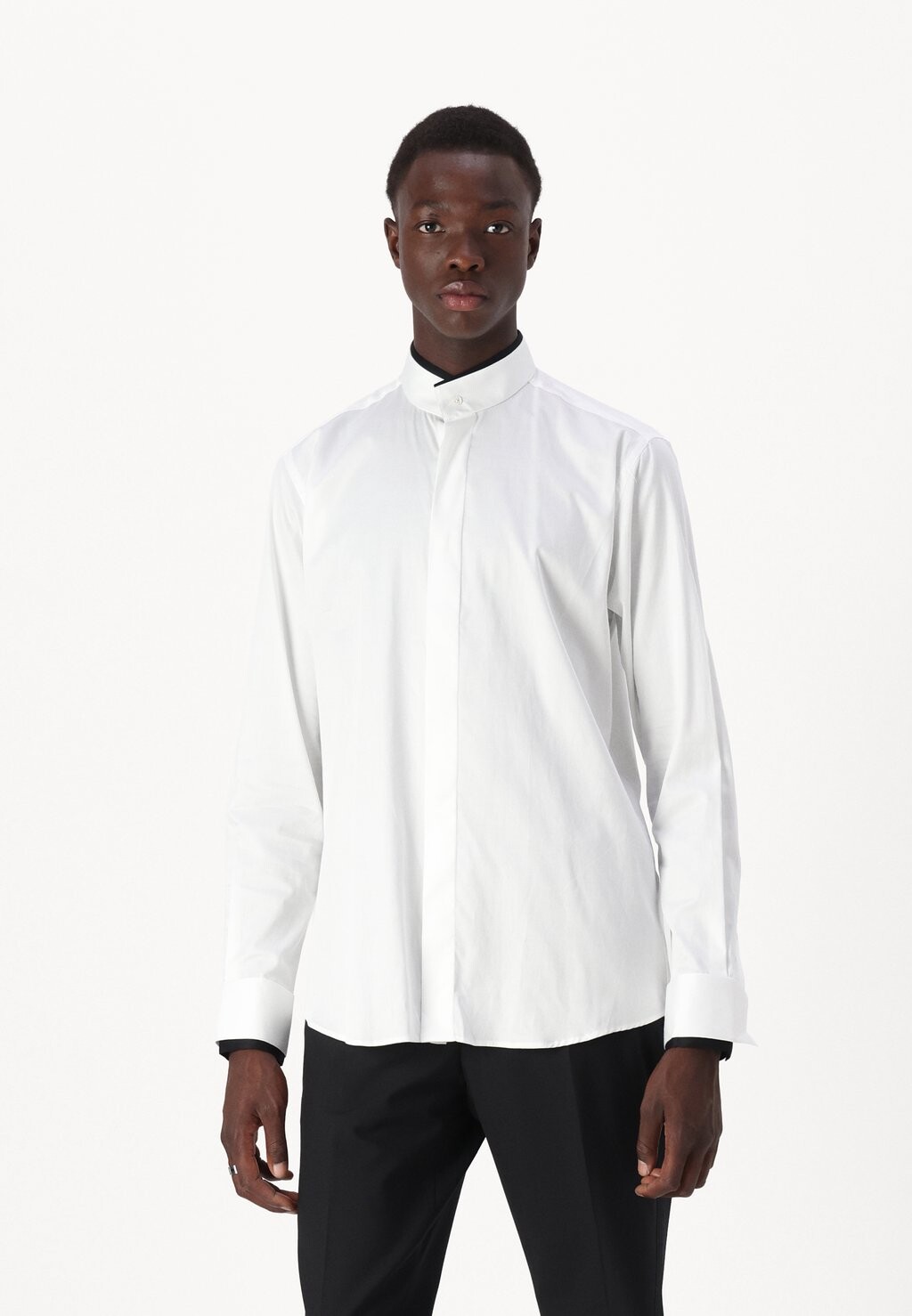 

Официальная рубашка MODERN FIT KARL LAGERFELD, белый