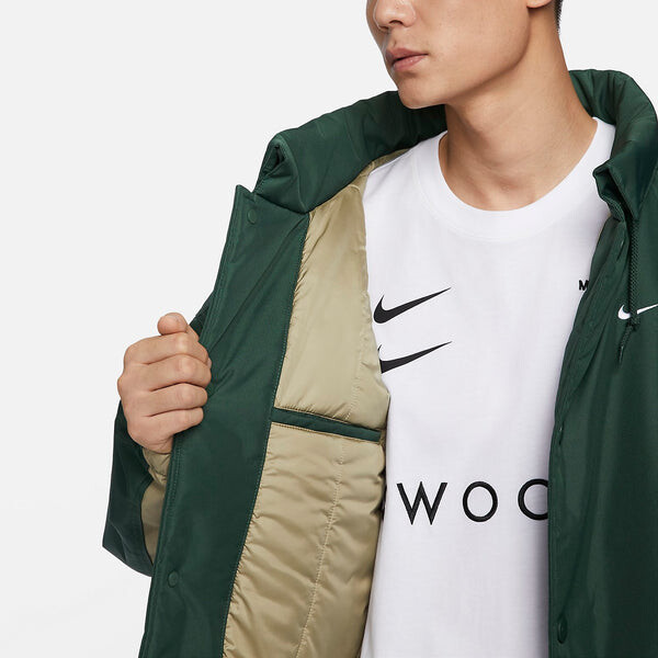 Куртка спортивная одежда соло swoosh пуховик Nike, зеленый — фото 4