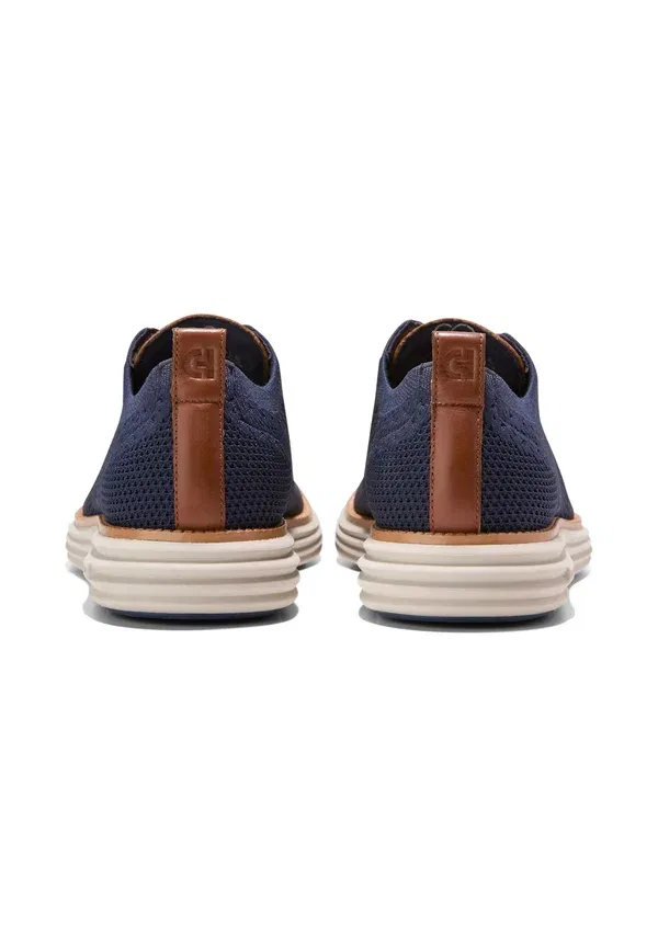 Кроссовки Grand Remastered Stitchlite Ox Casual Lace Ups Cole Haan, морской синий/британский коричневый с серебристой подкладкой — фото 4