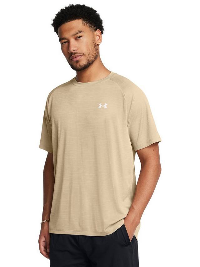 

Мужская технологичная футболка Under Armour, цвет City Khaki /White