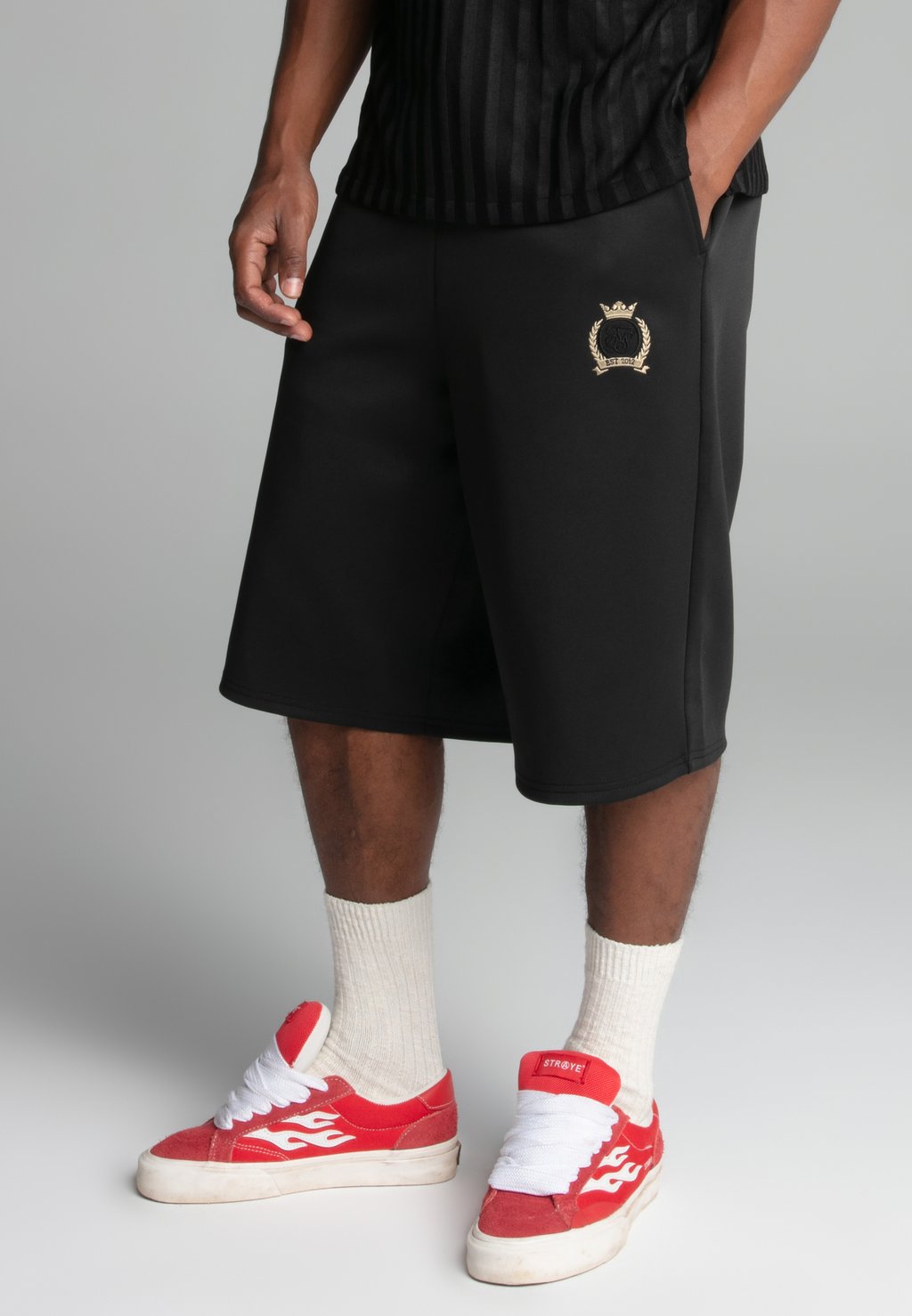 

Шорты Tracksuit bottoms SIKSILK, черный