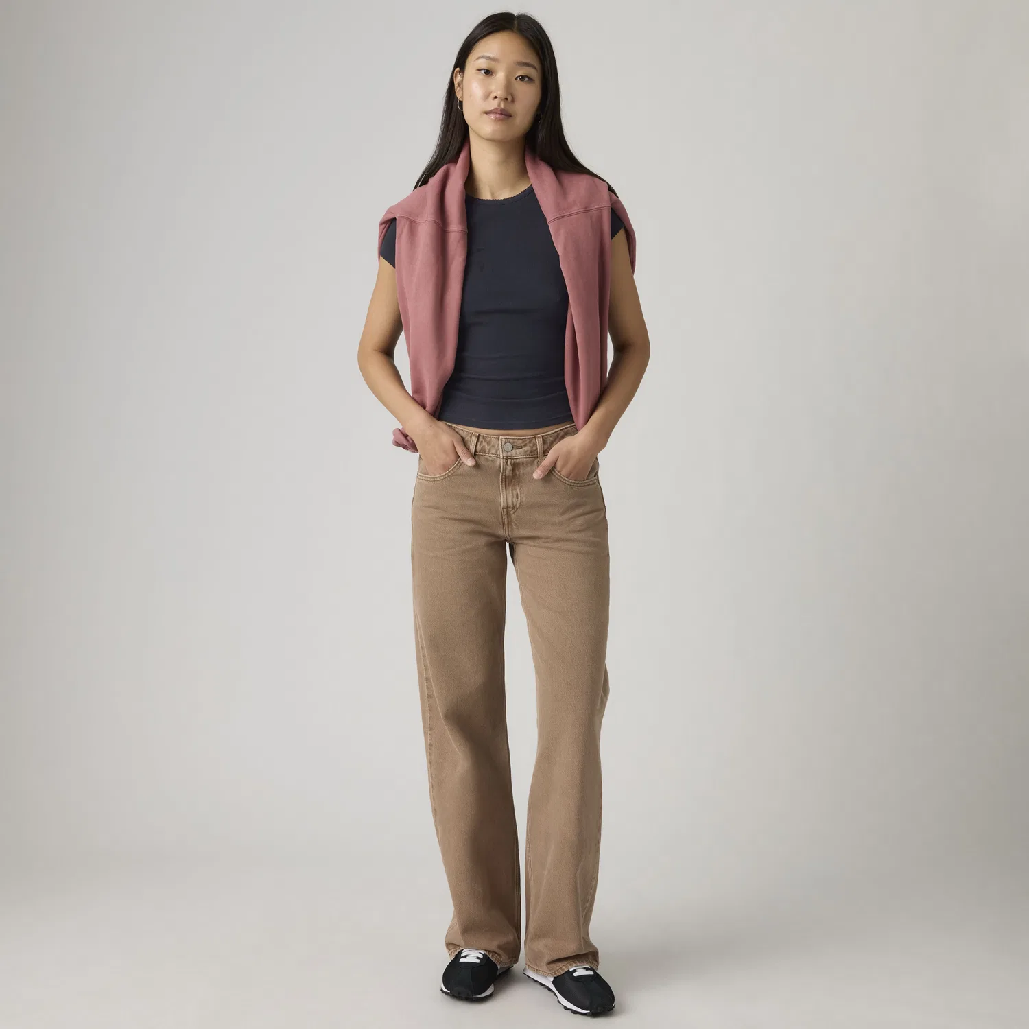 Женские джинсы свободного кроя с низкой посадкой и легкой посадкой Levi's, Brown