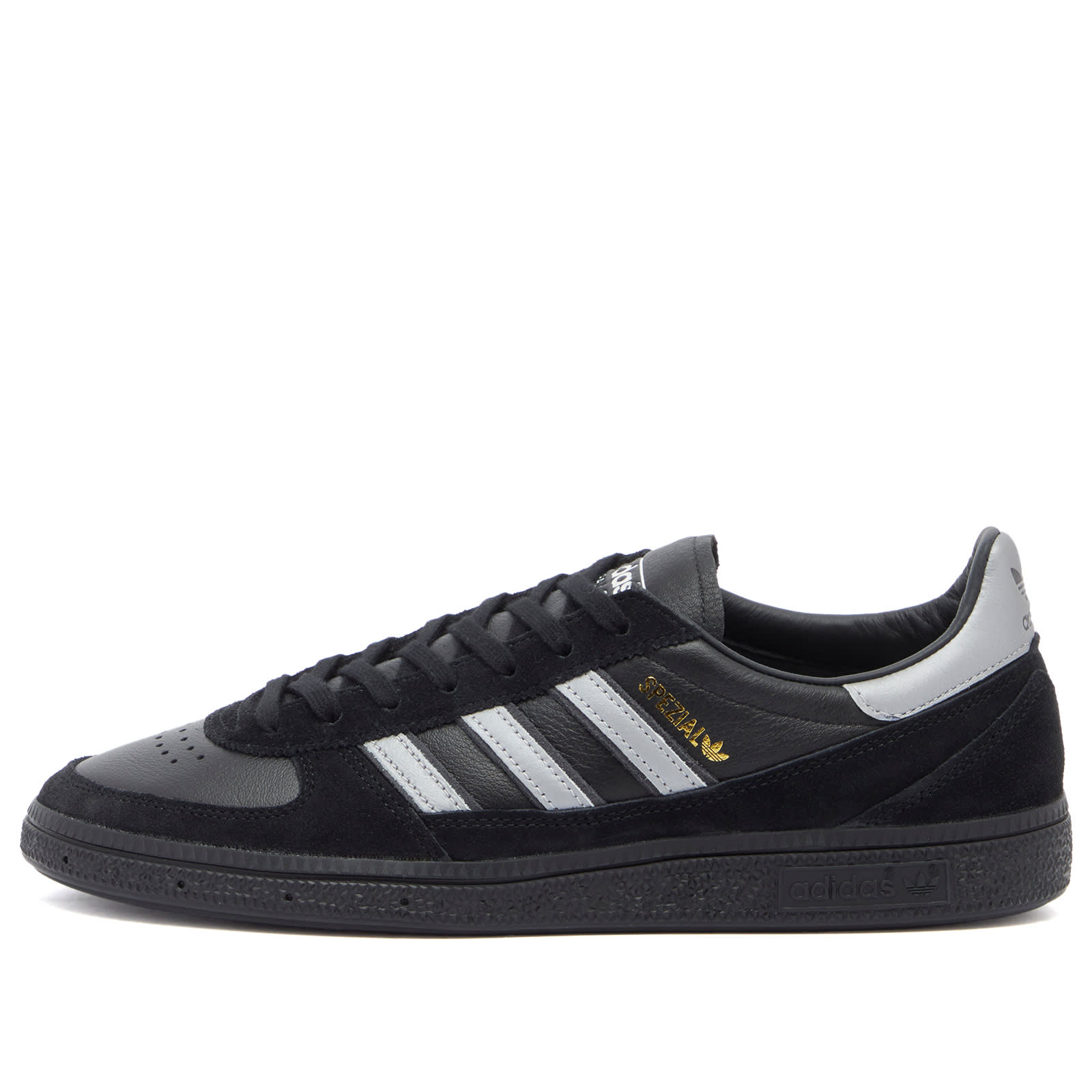 

Кроссовки Adidas Handball Spezial Wm, цвет Core Black, Silver& Carbon