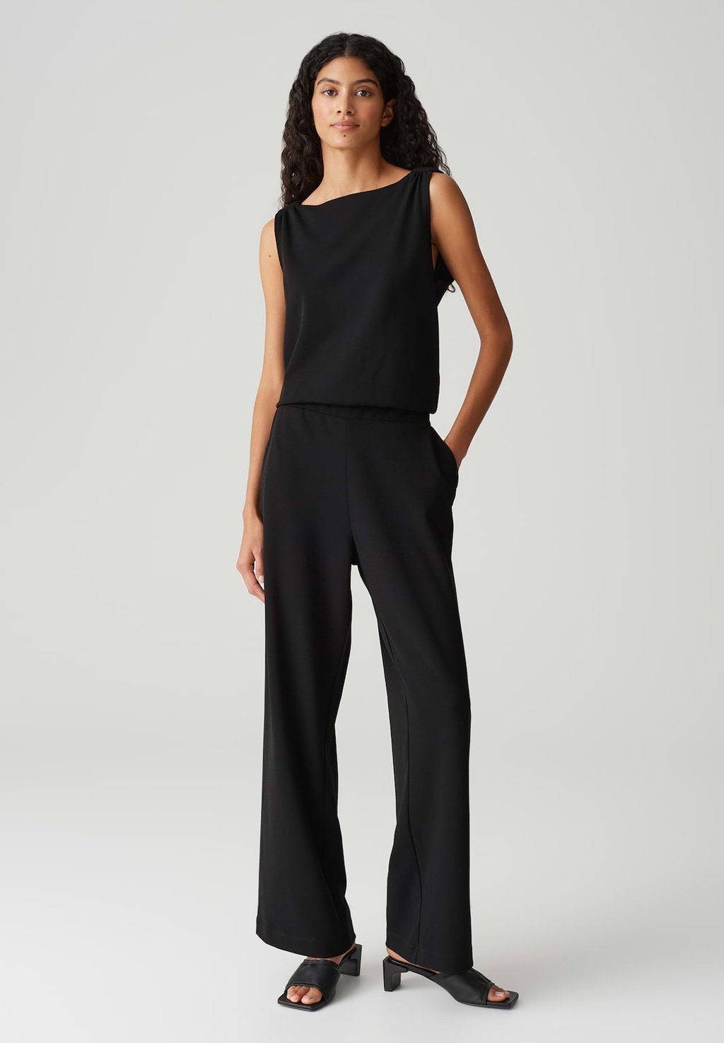 

Комбинезон MID RISE LONG WIDE FIT OPUS, черный