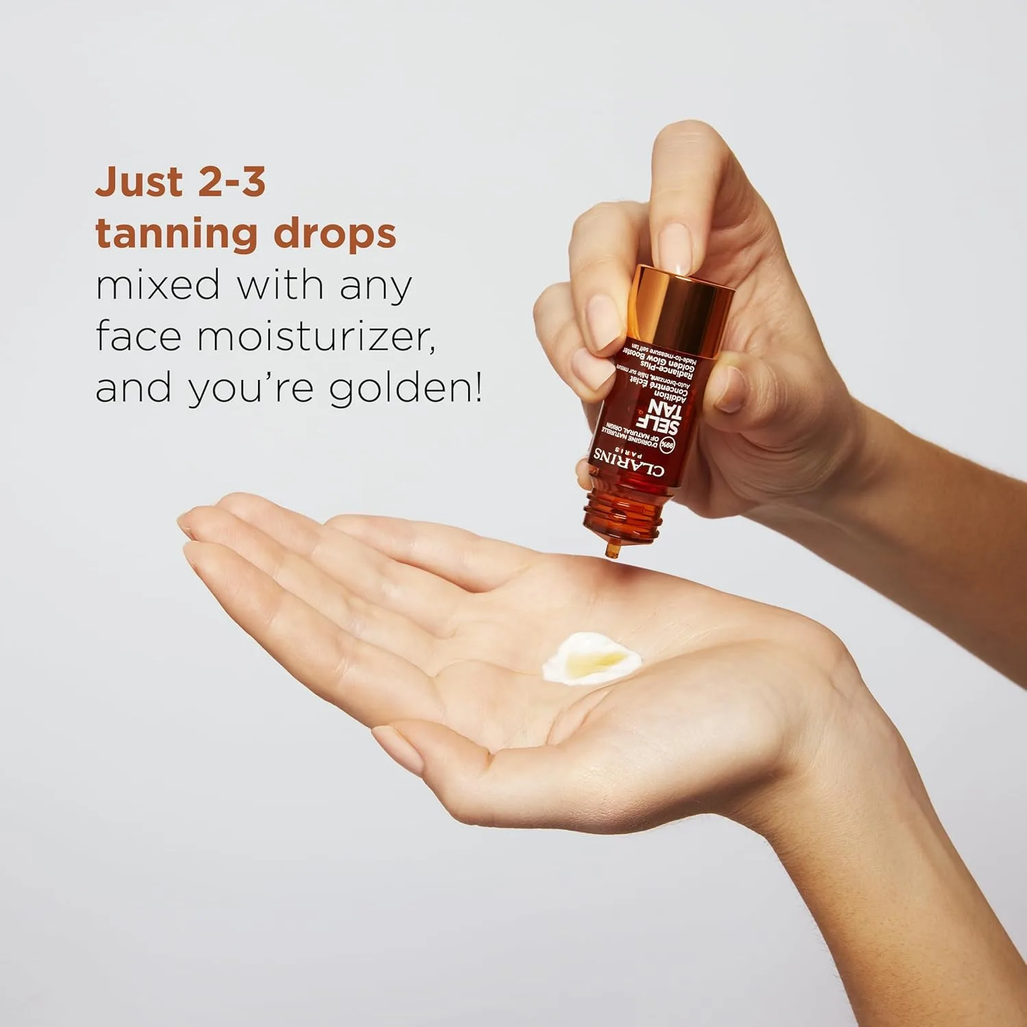 Clarins Self Tanning Face and Body Booster Bundle | Капли для автозагара для смешивания с увлажняющим кремом | Естественный, стойкий, ровный, накопительный загар | 99% натуральных ингредиентов | Для всех типов кожи — фото 4