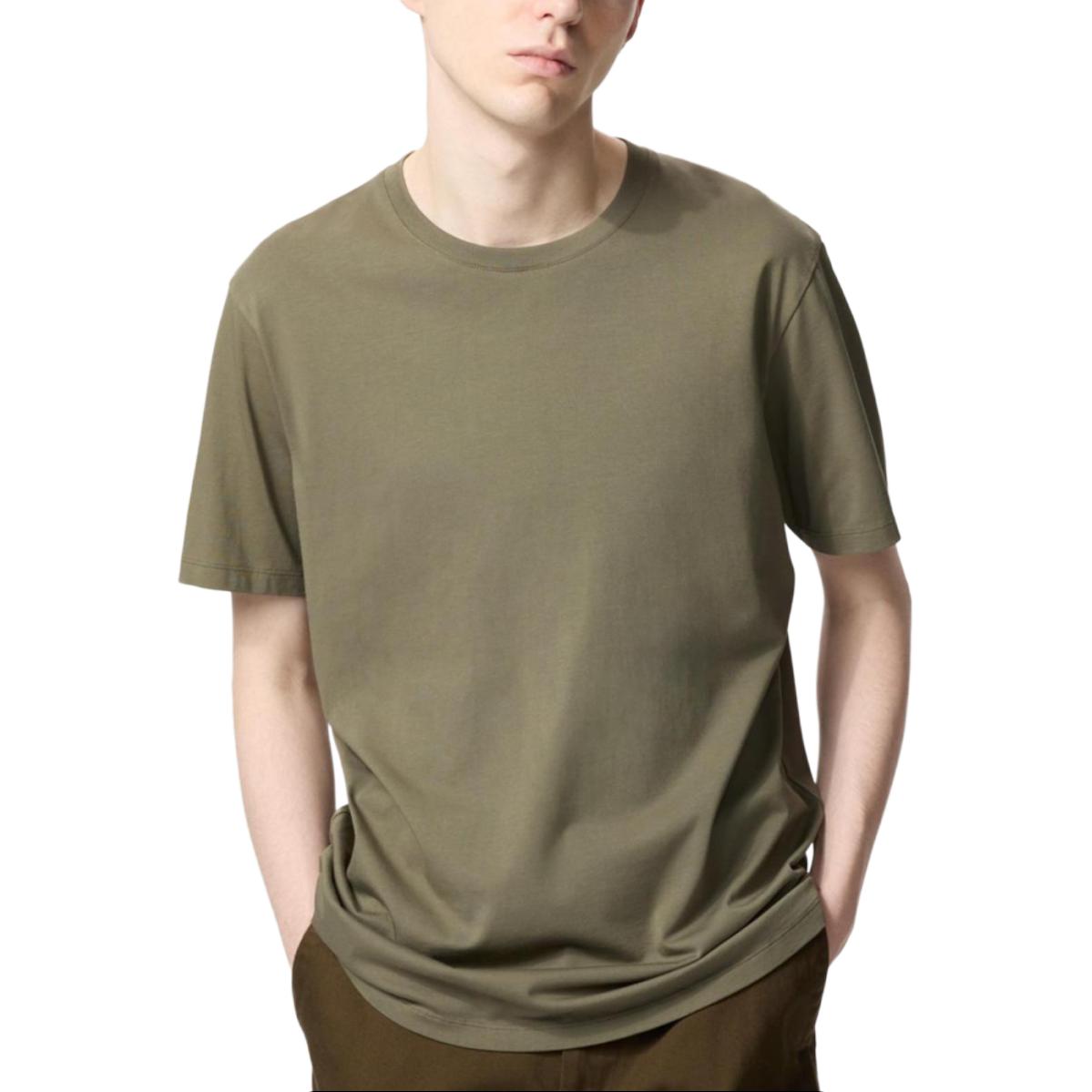 

UNIQLO Футболка унисекс оливковая, Зеленый, UNIQLO Футболка унисекс оливковая