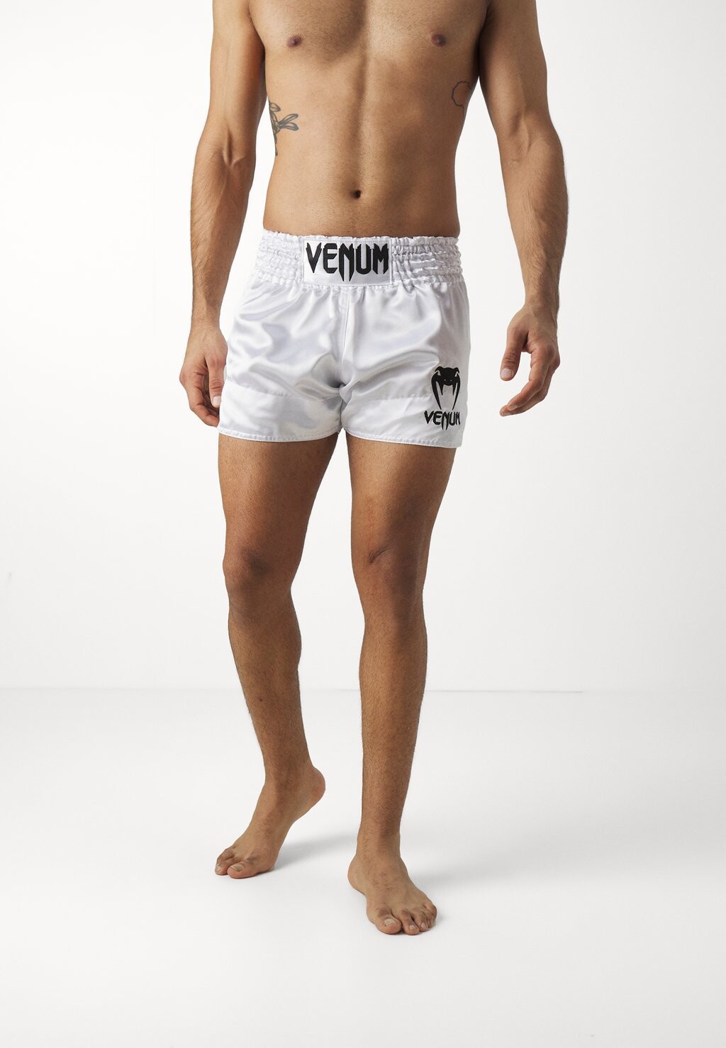 

Спортивные шорты Classic Muay Thai Venum, цвет white/black