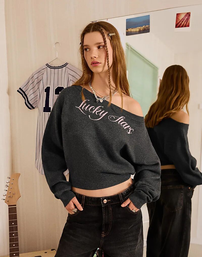 

Свитер Bershka с вырезом-лодочкой серого цвета