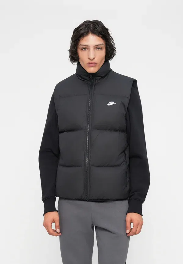 Жилет стеганый Nike Sportswear Club Puffer Vest Waistcoat, черный/белый