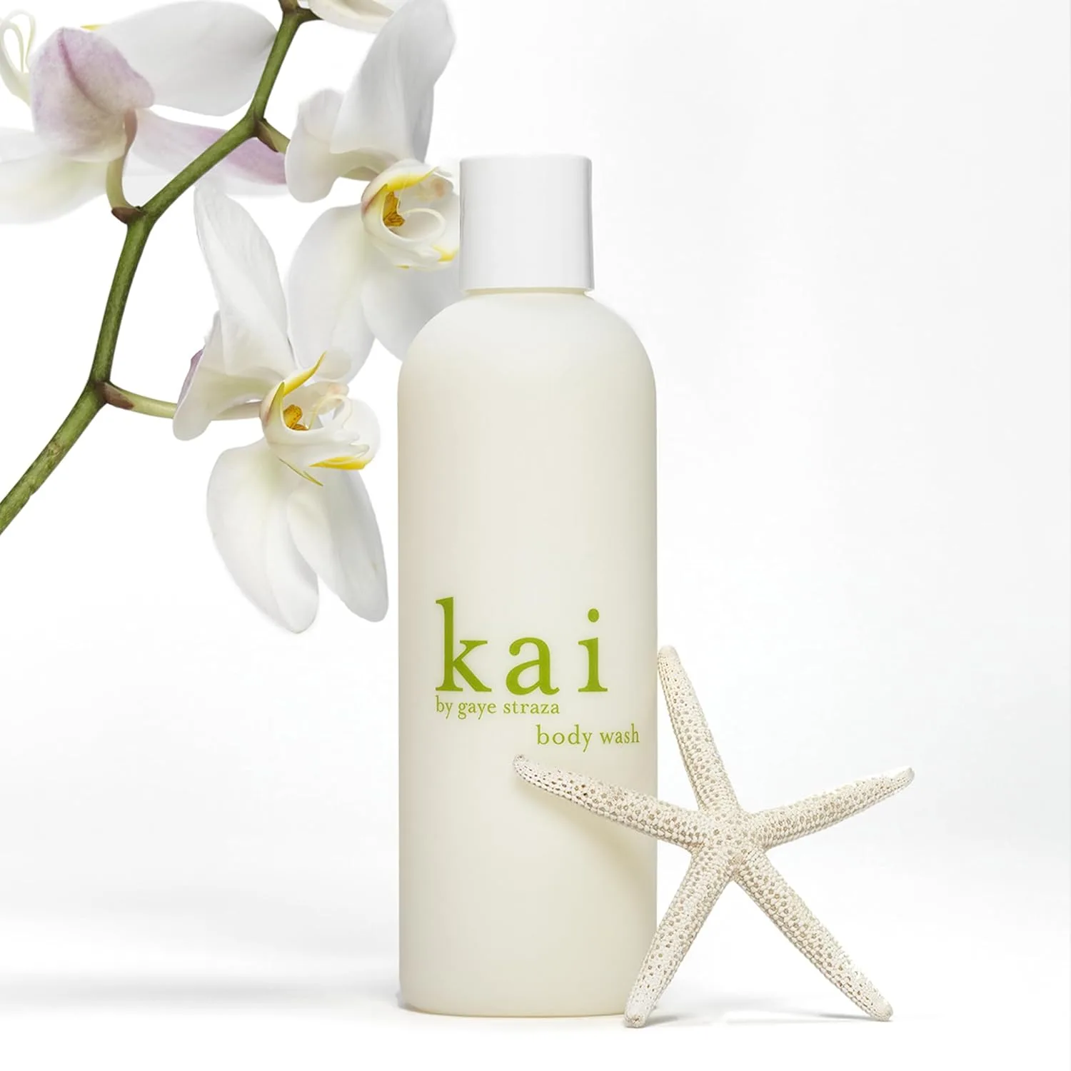 Kai Body Wash, 237 мл, пенящийся гель для душа с витамином E, экстрактами огурца и окопника, с фирменным ароматом delicously, fresh + clean — фото 2