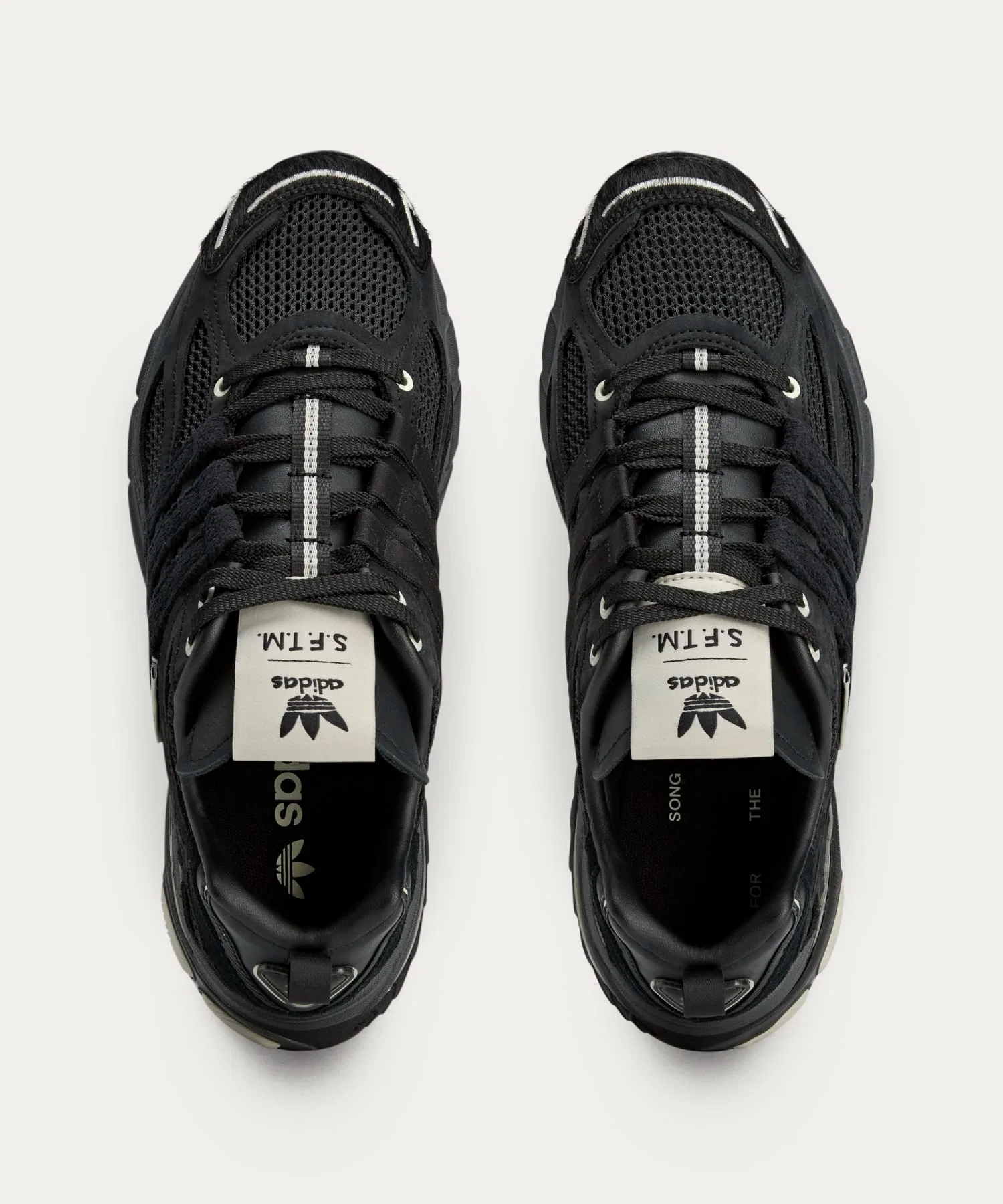 Мужские и женские кроссовки adidas Adistar Cushion SFTM — фото 2
