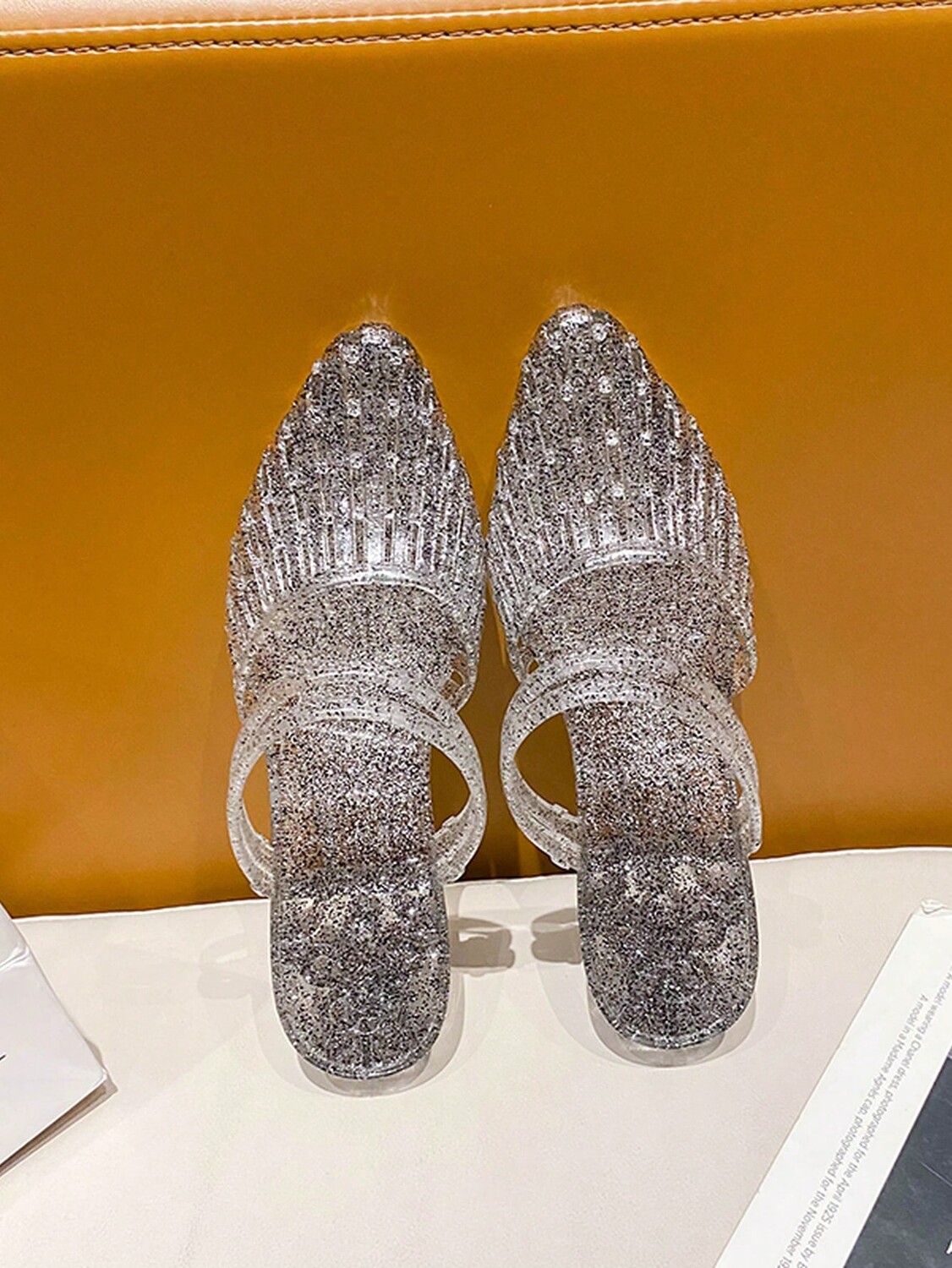 

Летние Женские босоножки на среднем каблуке с острым носком, модная повседневная рабочая обувь, босоножки на танкетке с закрытым носком, черный