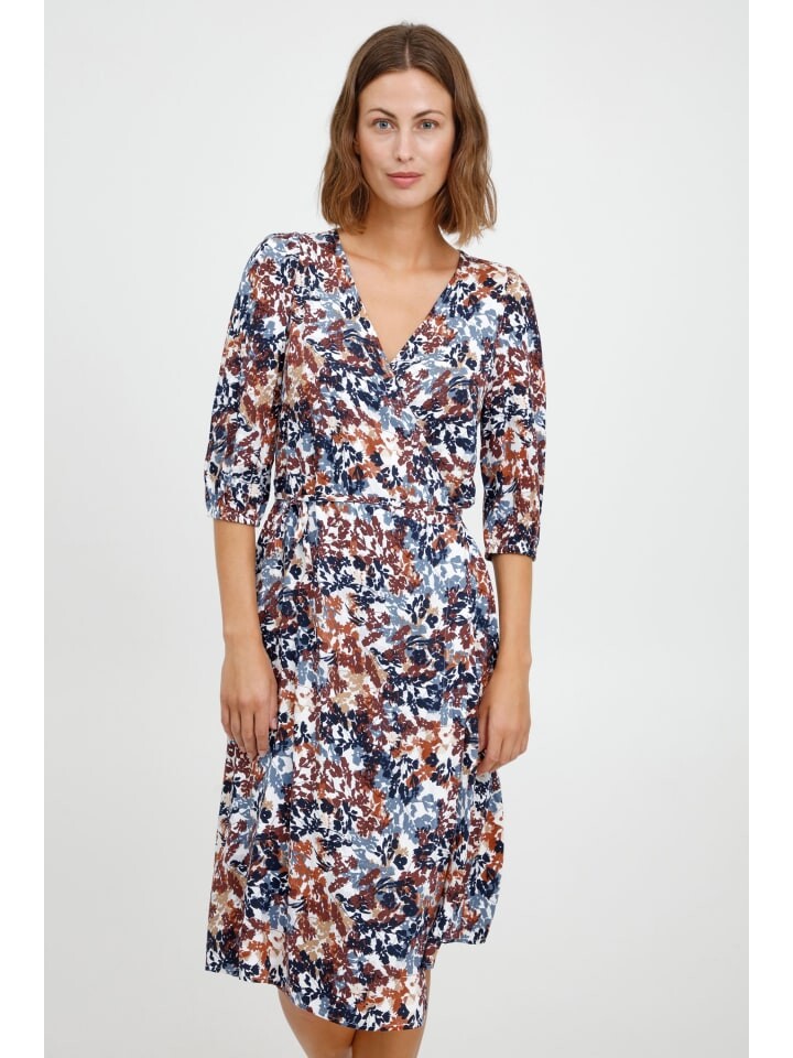 

Короткое платье Fransa Druckkleid FRCAHAVIS 5 Dress - 20609647 Feminines Kleid mit All-Over-Muster, белый