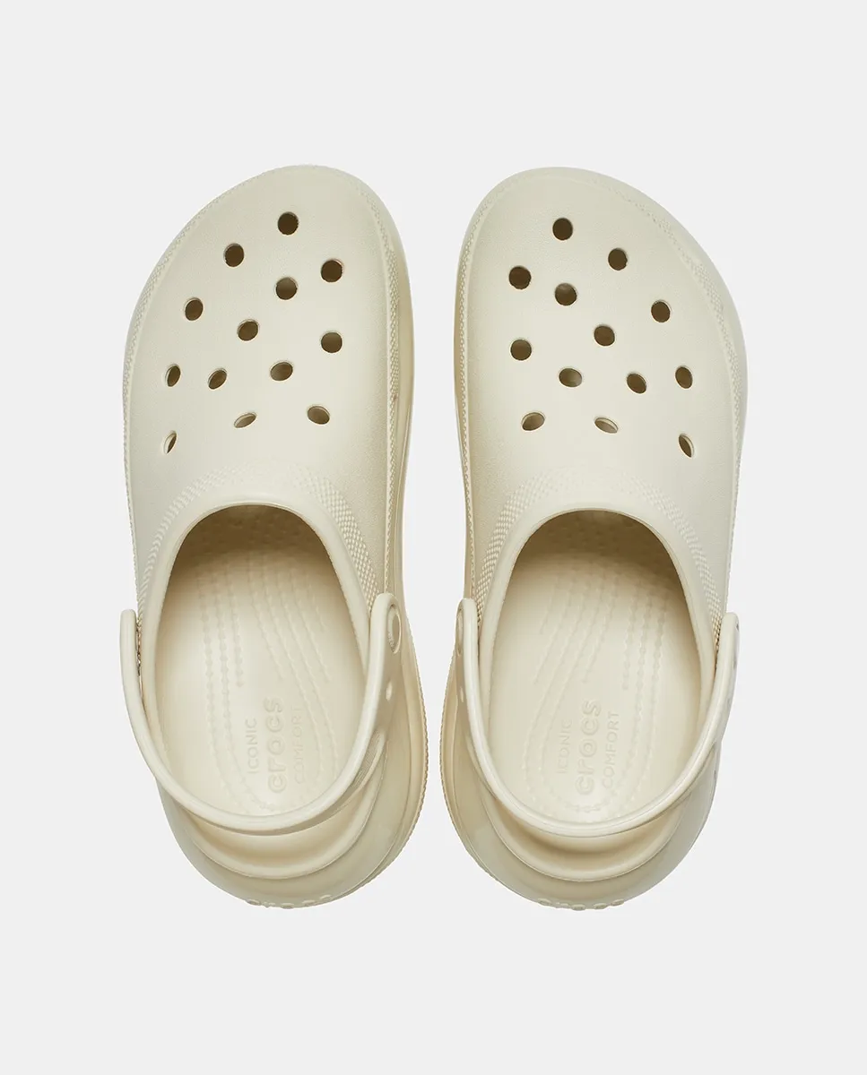 Женские сабо Classic Mega Crush Crocs, светло-бежевый — фото 3