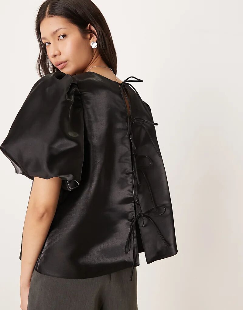 

Блестящий топ Amy Lynn с многофункциональными завязками, черный