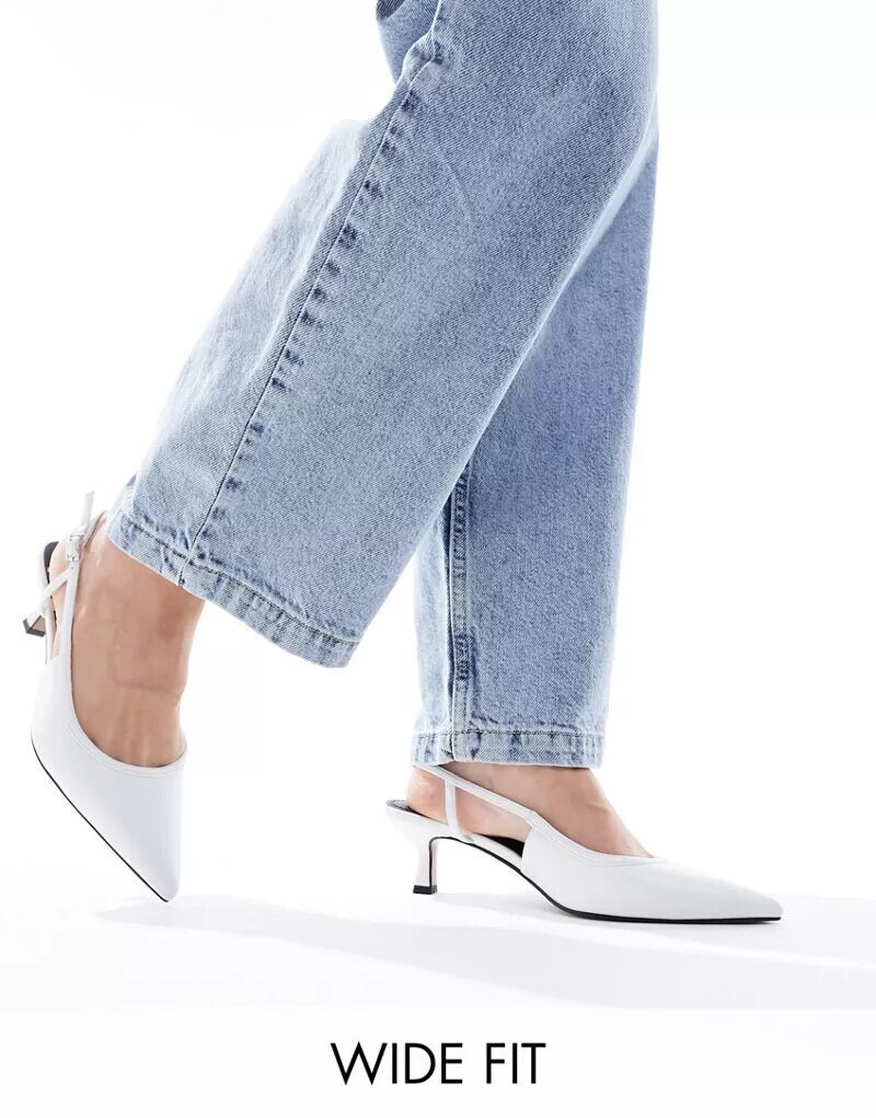 

Белые туфли широкого кроя на каблуке с ремешками ASOS Wide Fit Strut