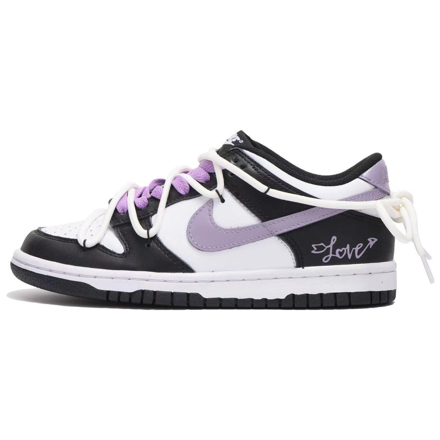 

Кроссовки Nike Dunk Skateboard Shoes Women's Low-Top Black, черный