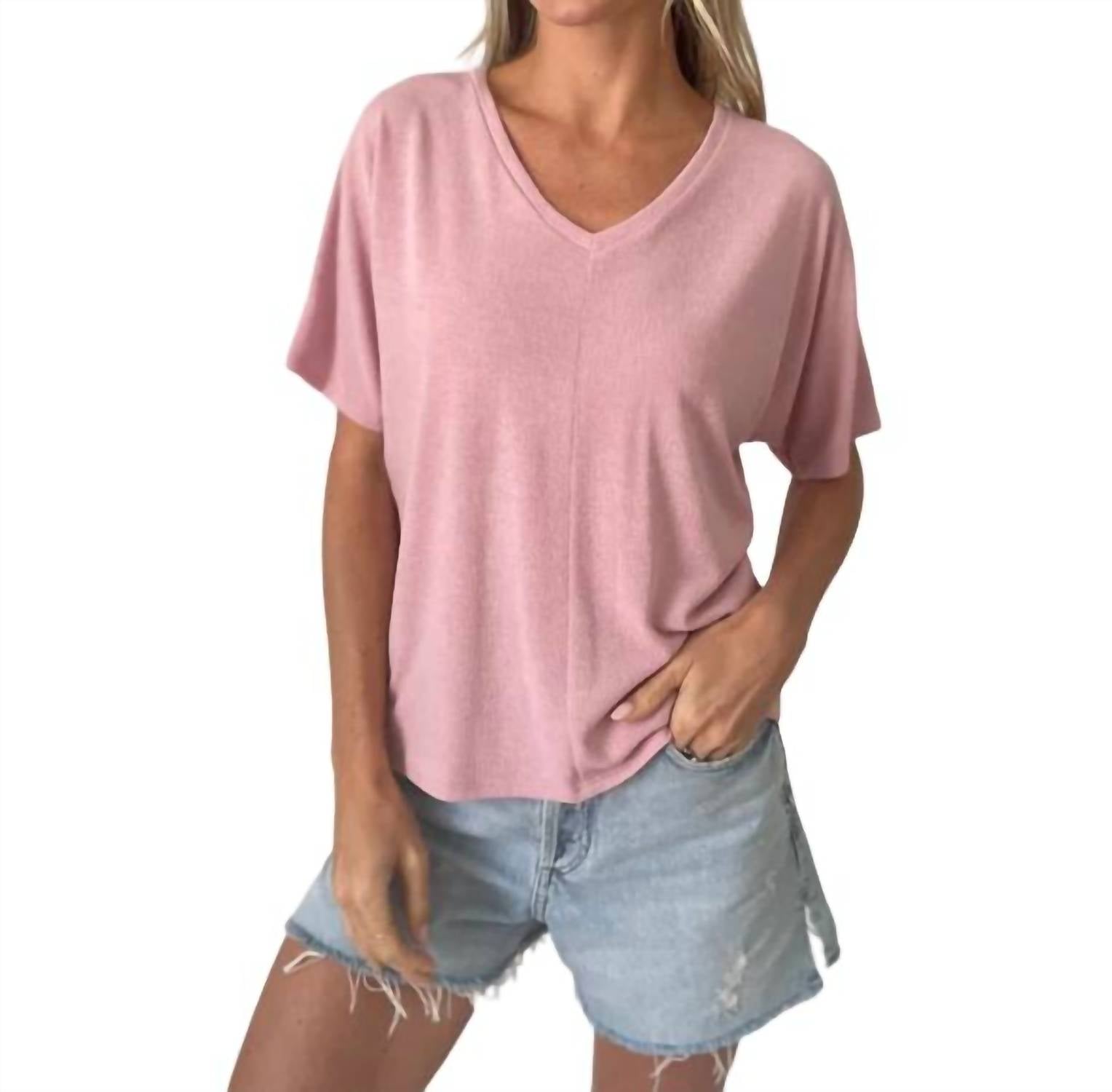 

Футболка Olivia Crepe Hacci в цвете Powder Pink SIX/FIFTY