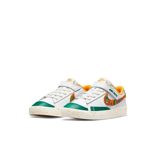Кроссовки blazer low '77 'fruity graphics' Nike, белый — фото 3