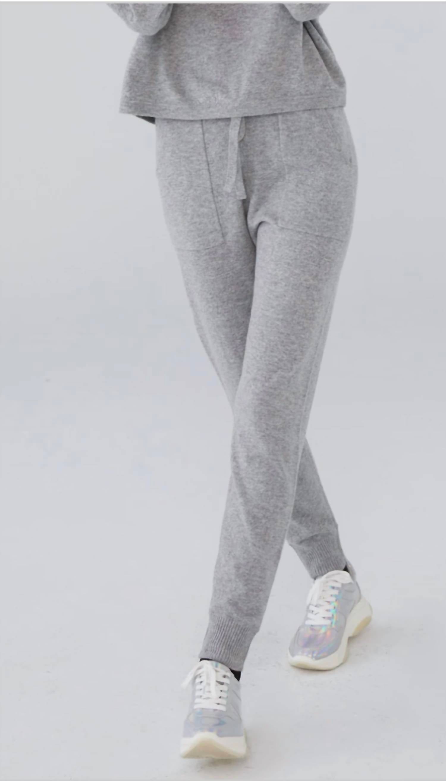 

Кашемировые джоггеры серого цвета Revive Cashmere