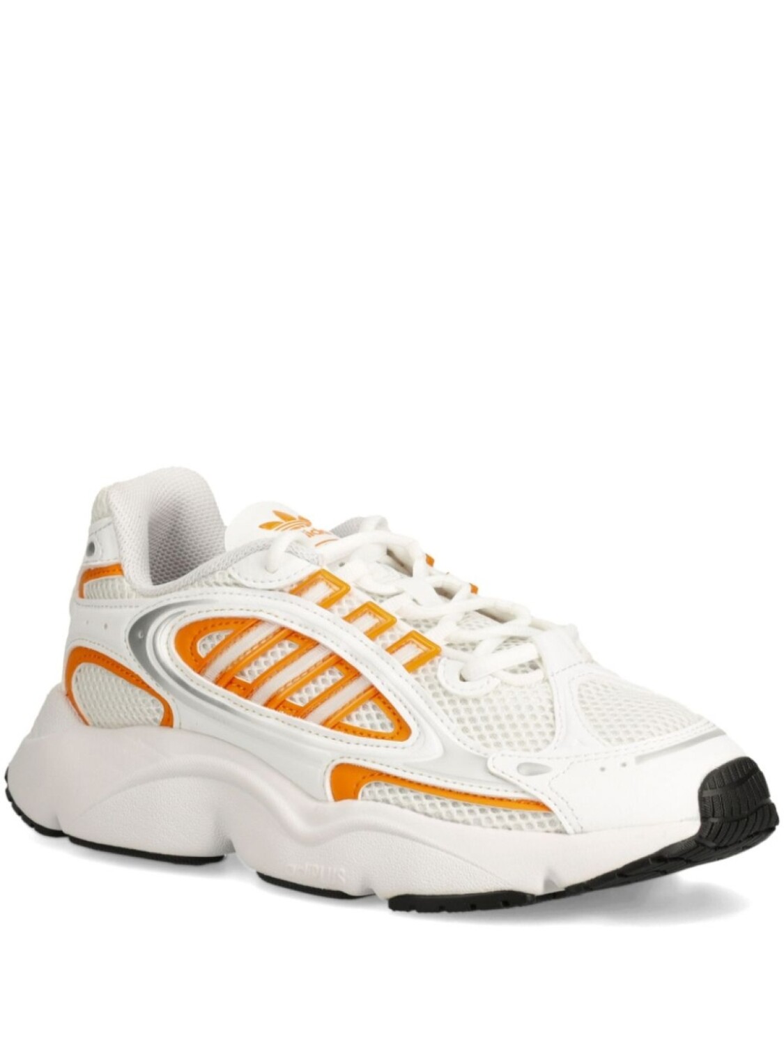 

Кроссовки Adidas Ozmillen, белый