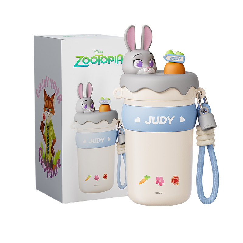 

Детская кружка с персонажами Titan пластиковая 600 мл/520 мл Disney, Judy-Insulated Cup