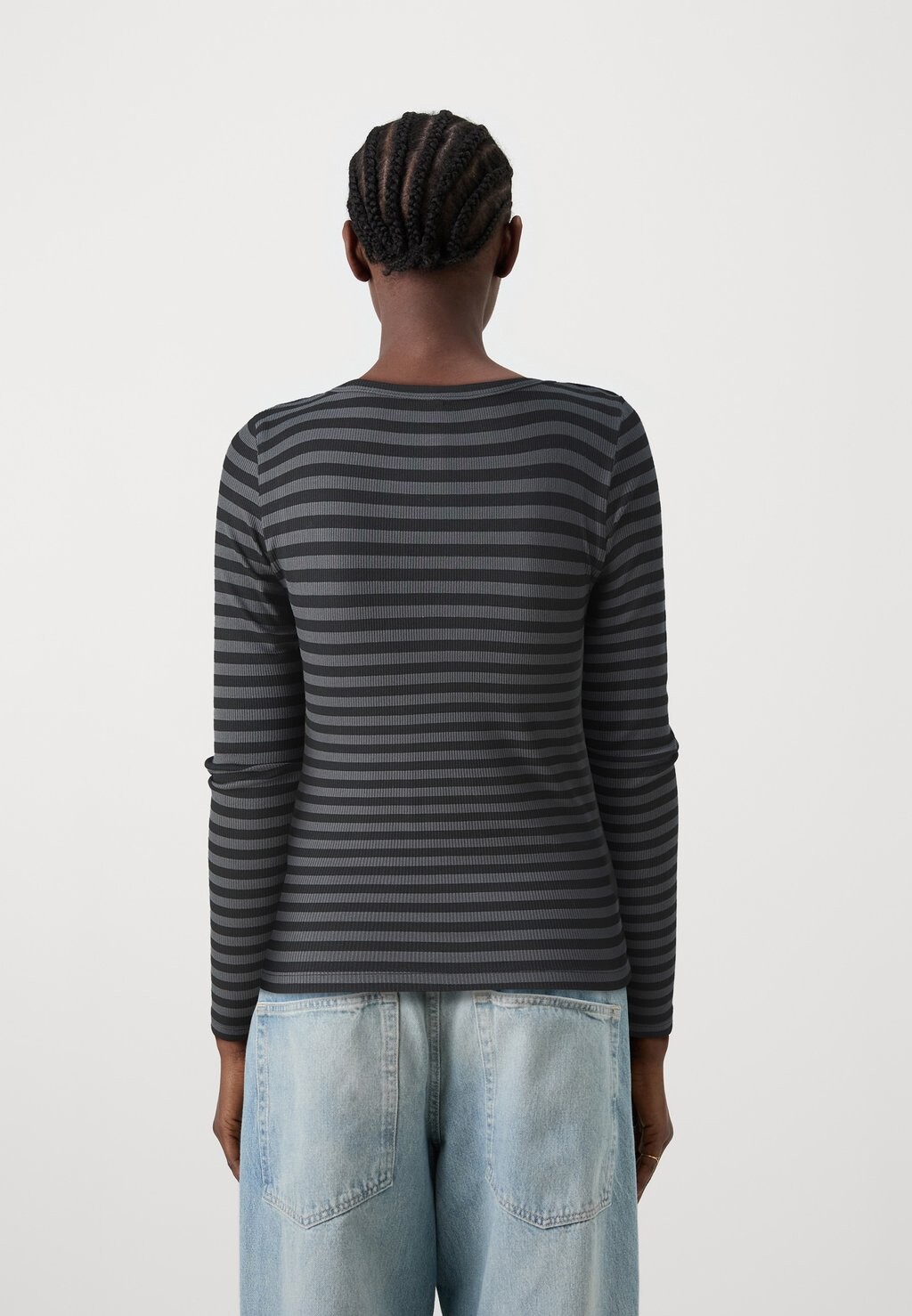 

Вязаный свитер ONLTRISTA BOATNECK ONLY, черный