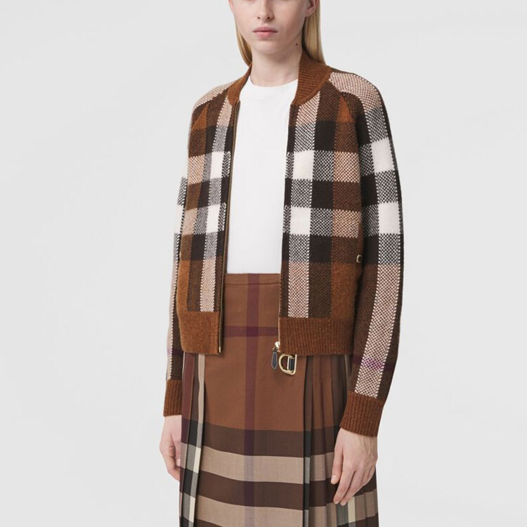 Burberry Женская куртка, цвет Brown — фото 2