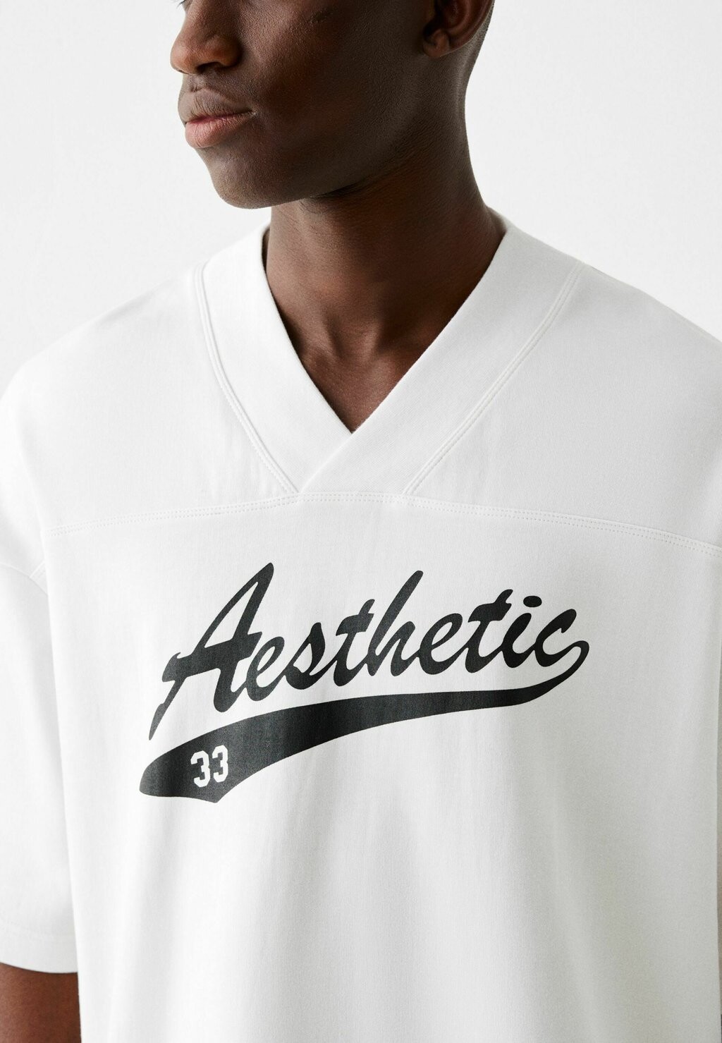 

Футболка с принтом SHORT SLEEVE INTERLOCK Bershka, белый
