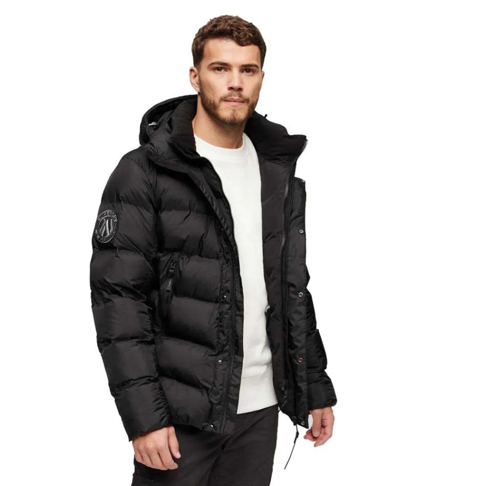 

Куртка Superdry City Graphic, черный