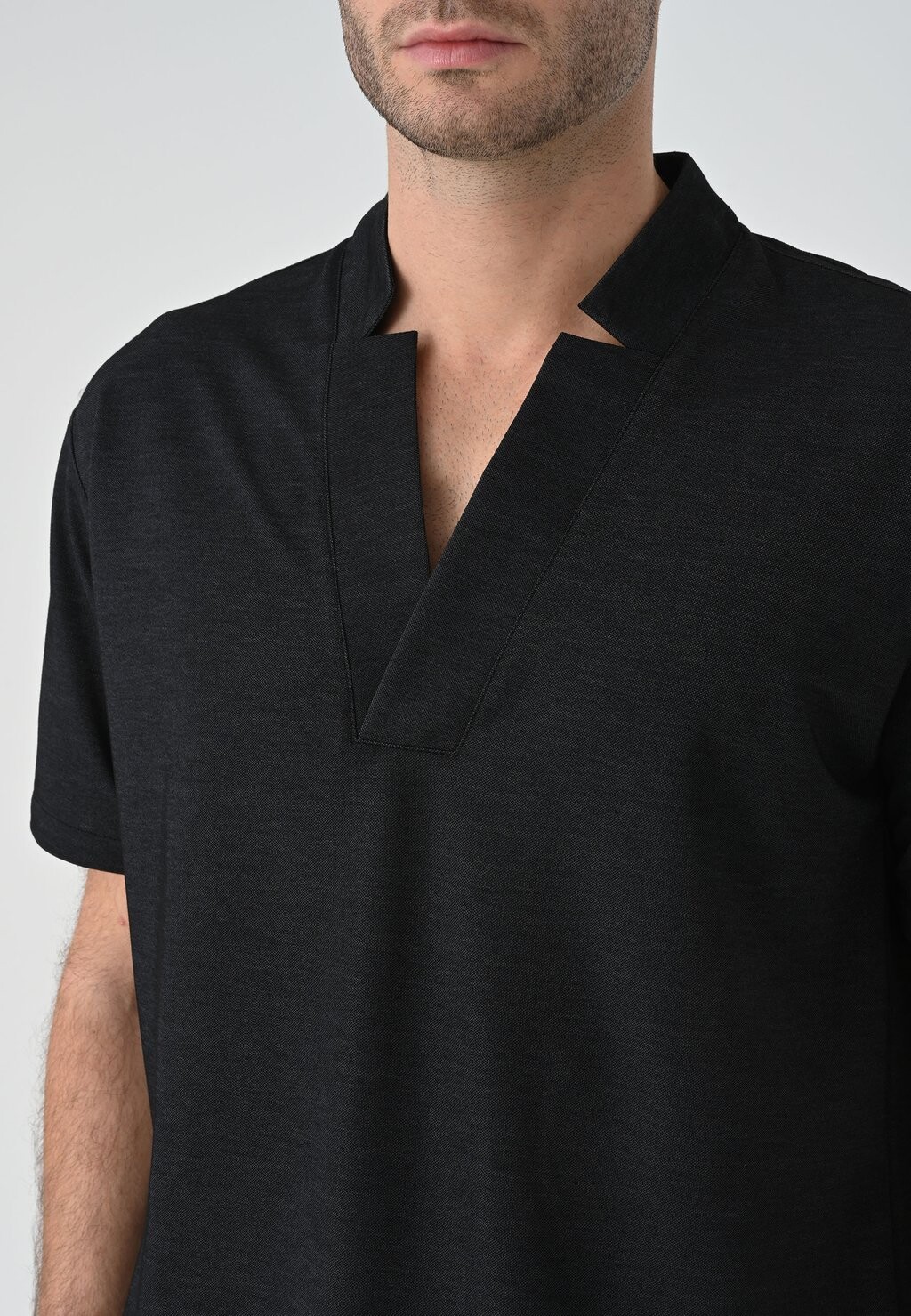 

Базовая футболка Short Sleeve Antioch, антрацит