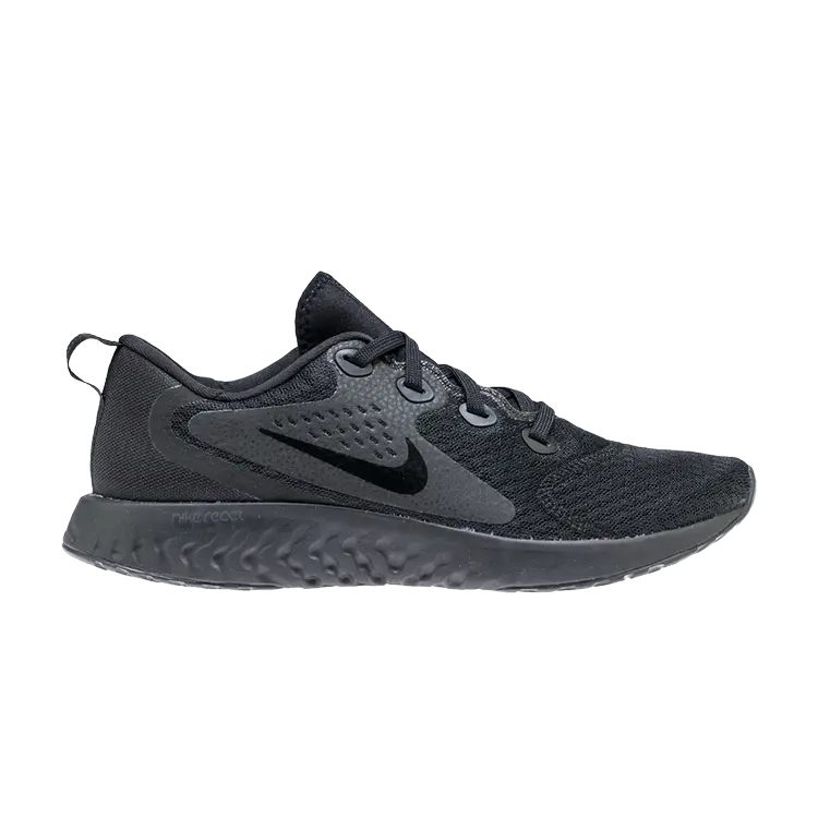 

Кроссовки Nike Legend React 'Triple Black', черный