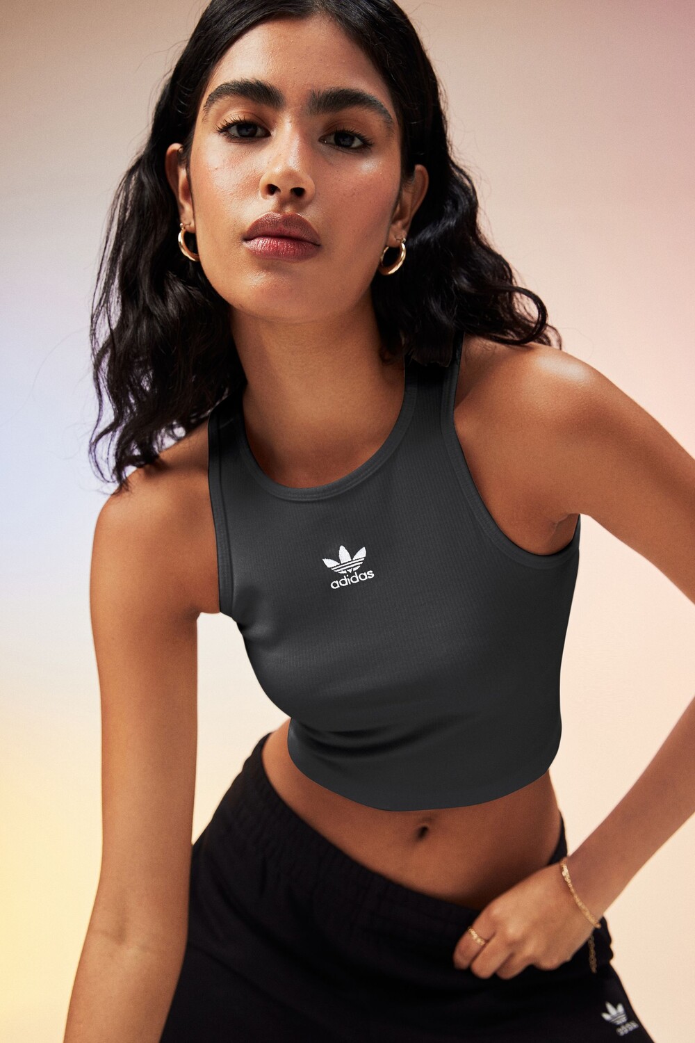 

Футболка Essentials без рукавов в рубчик Adidas Originals, черный