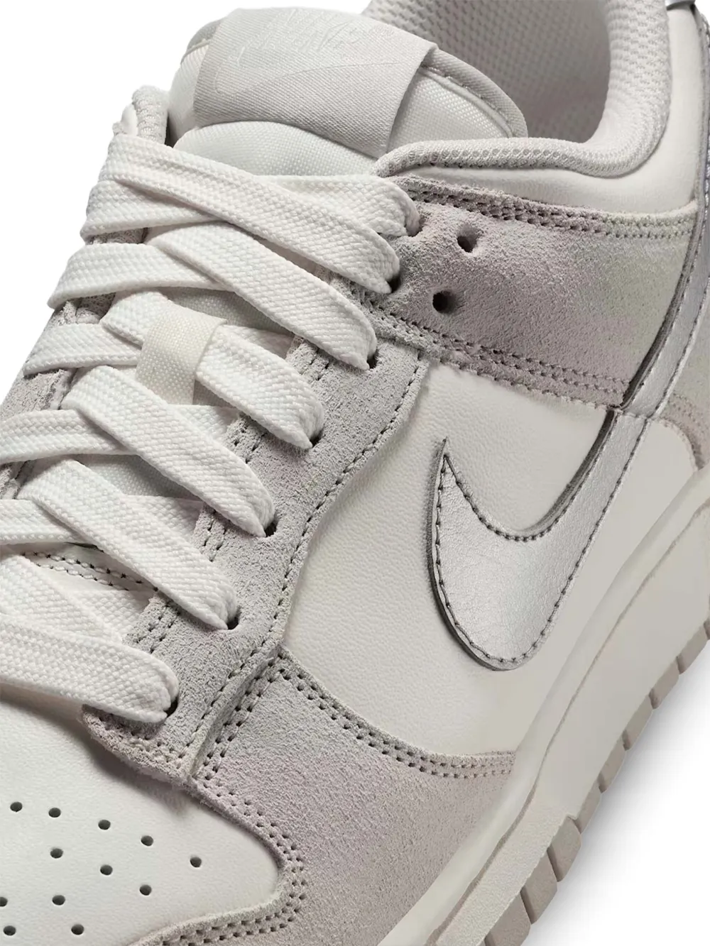 Кожаные кроссовки Dunk Low Nike, серый — фото 4