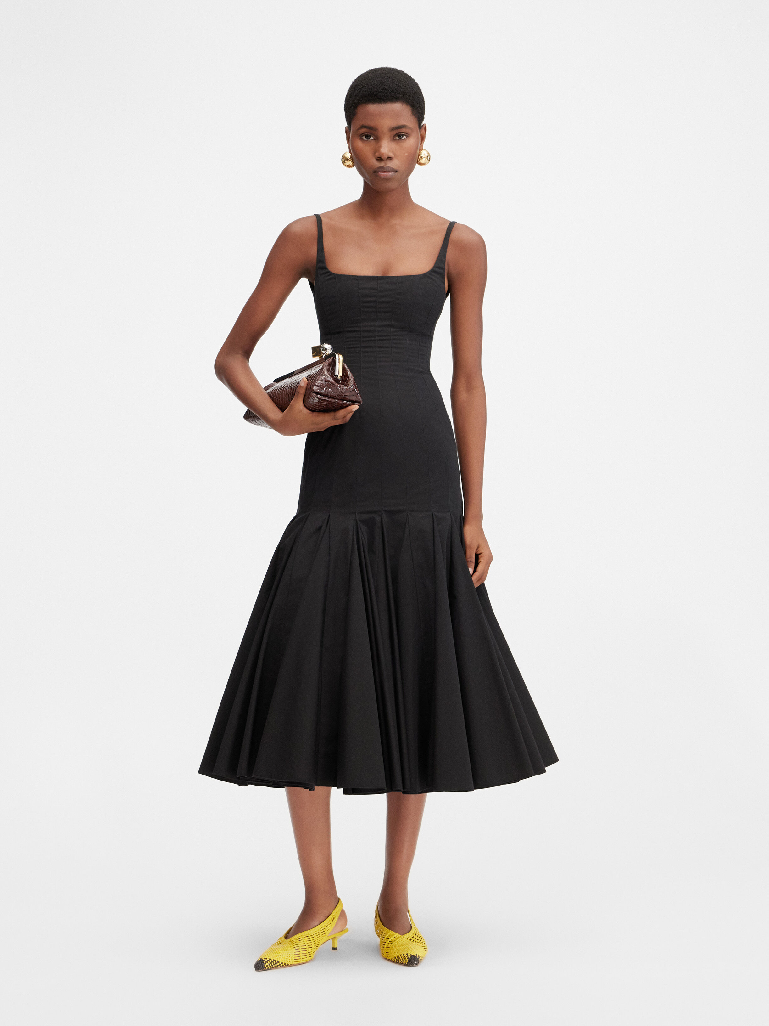 

Расклешенное платье миди JACQUEMUS The Agave dress, черный