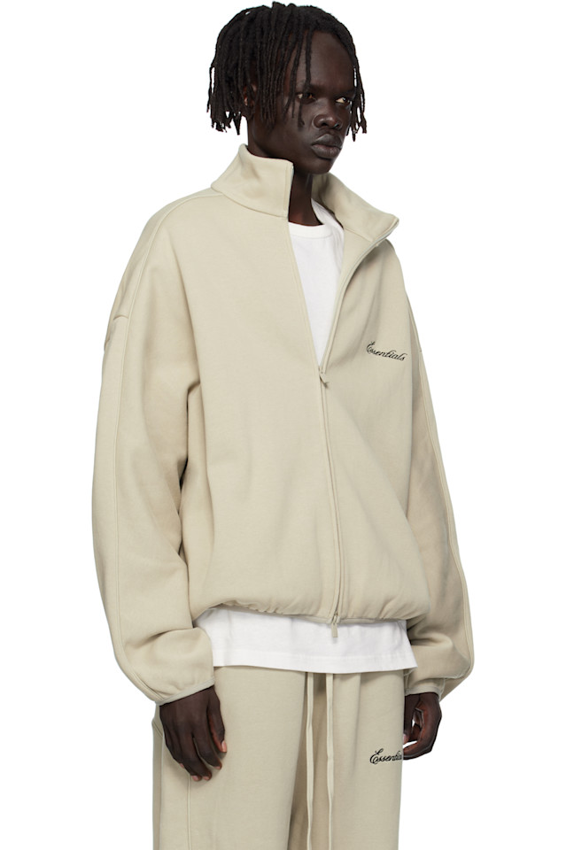 Fear Of God Essentials Спортивная куртка из флиса современного кроя цвета таупе — фото 2