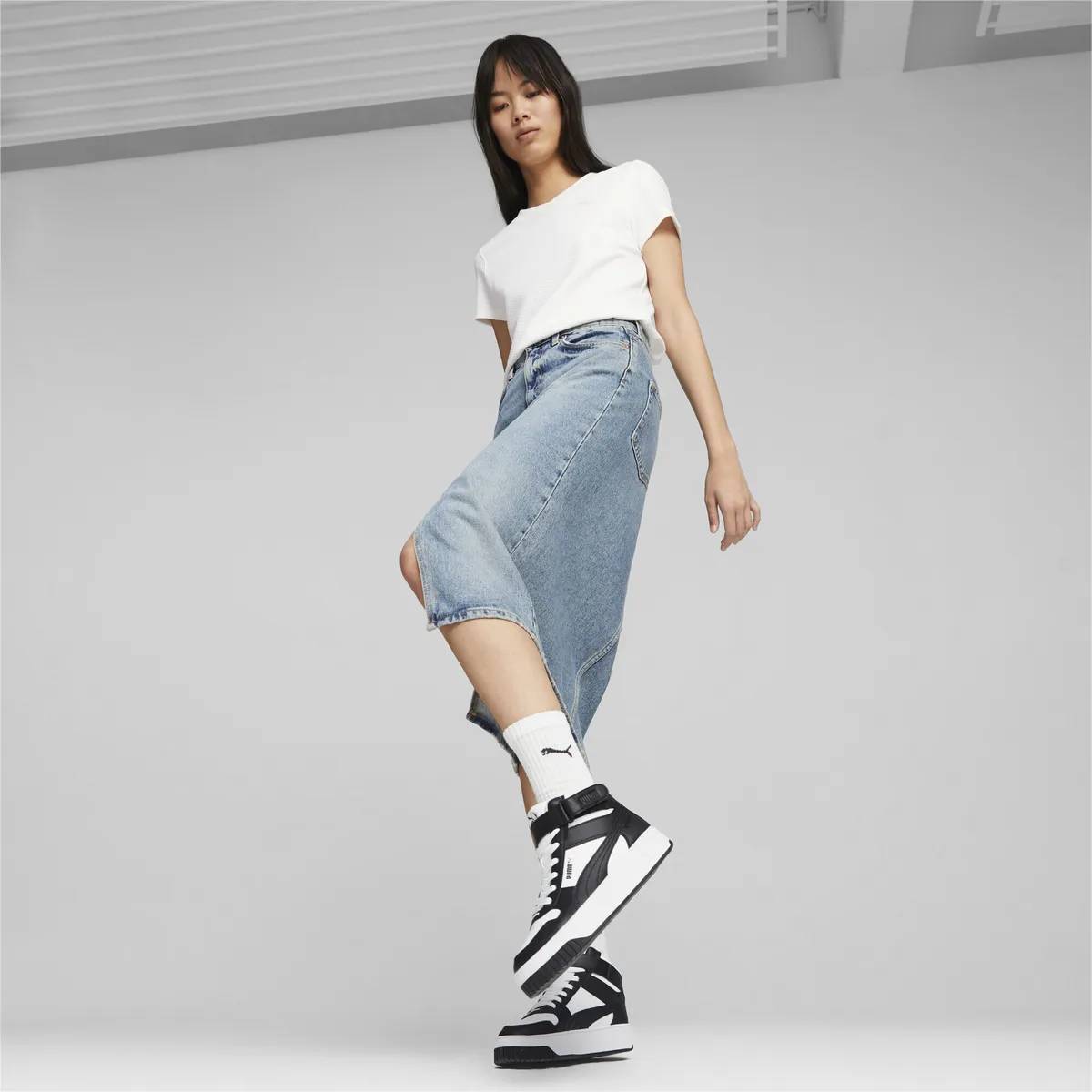 Кроссовки PUMA "Женские кроссовки Carina Street Mid", белый — фото 3