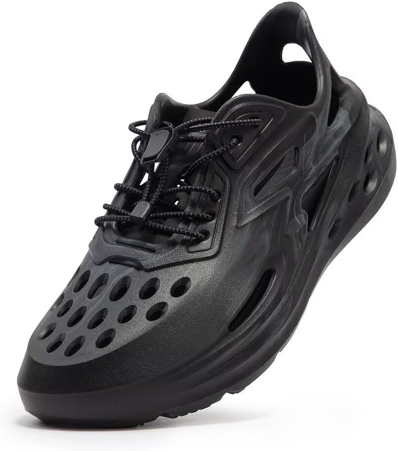 

Мужские сабо 361 Big3 Foam Runners, легкая водная обувь, пенные сандалии с мягкой подошвой для пляжа, нескользящие с закрытым носком, классические кроссовки для душа, зала и прогулок 361°, черный/серый