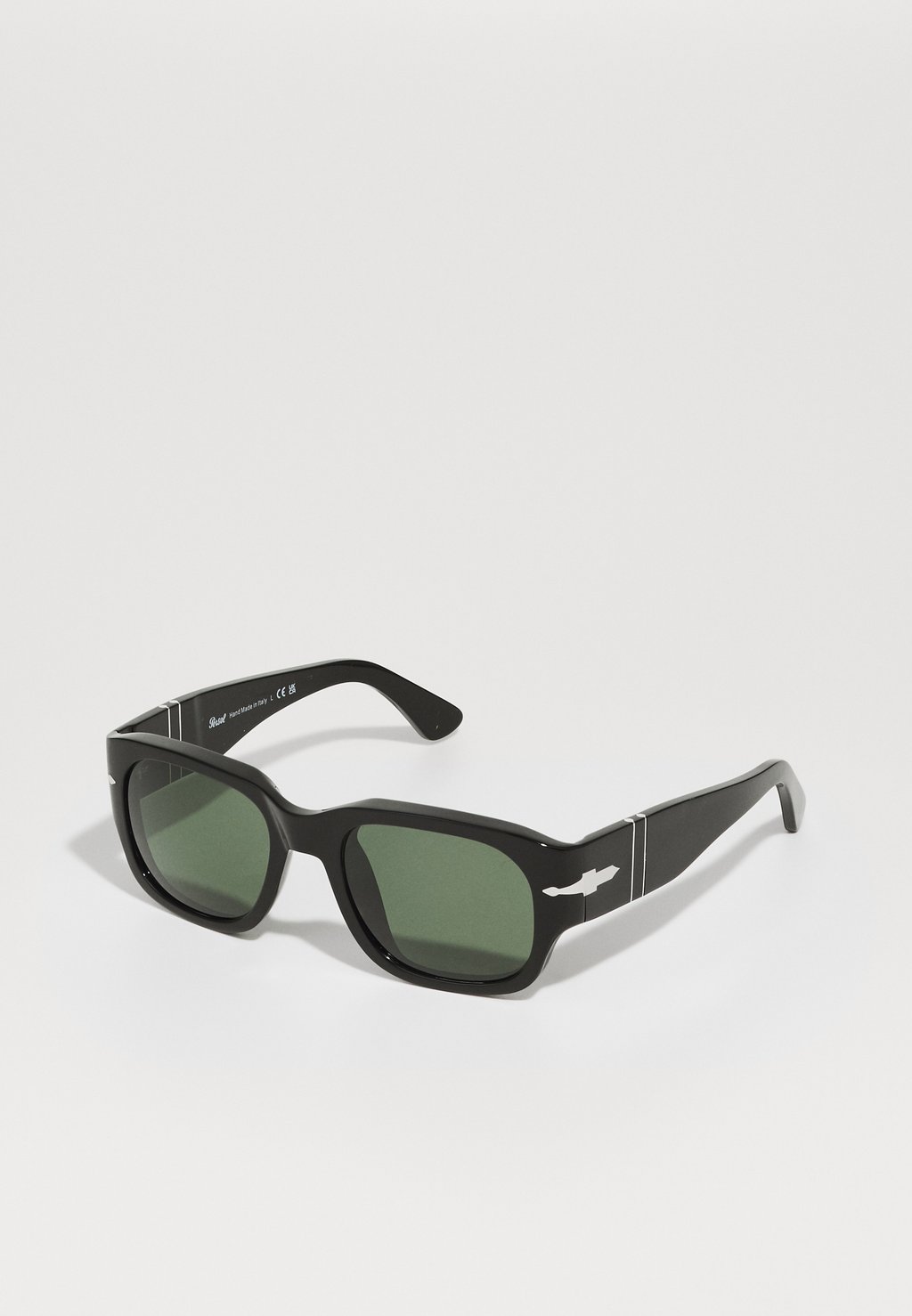 

Солнцезащитные очки UNISEX Persol, черный
